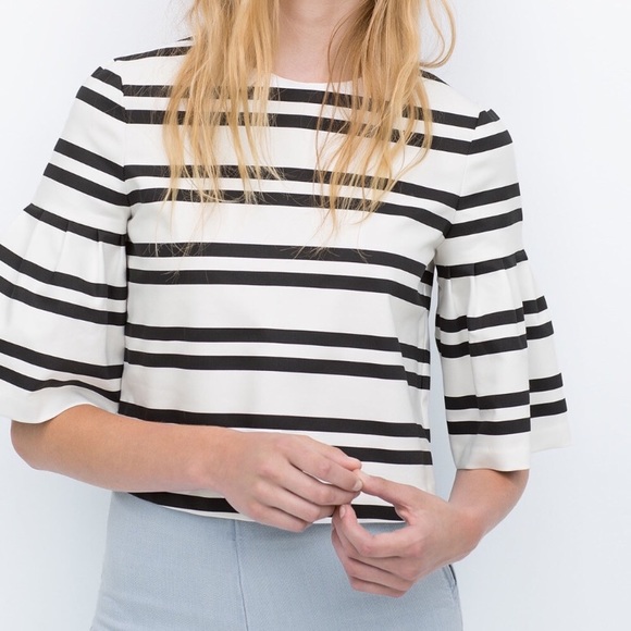 Zara striped crop top bell sleeve - Picture 1 of 8